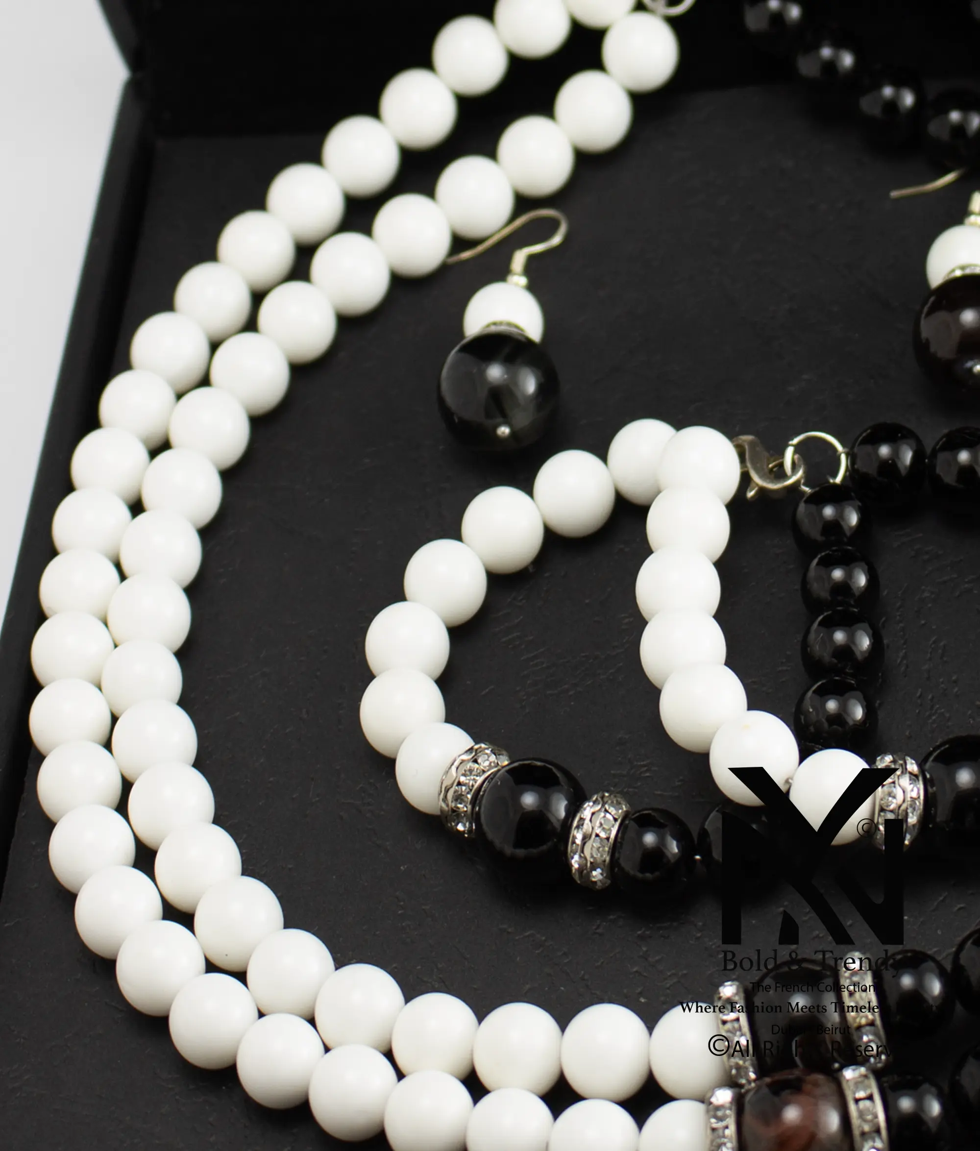  Complete Set Natural Pure White Jade And Brazilian Black Agate 1