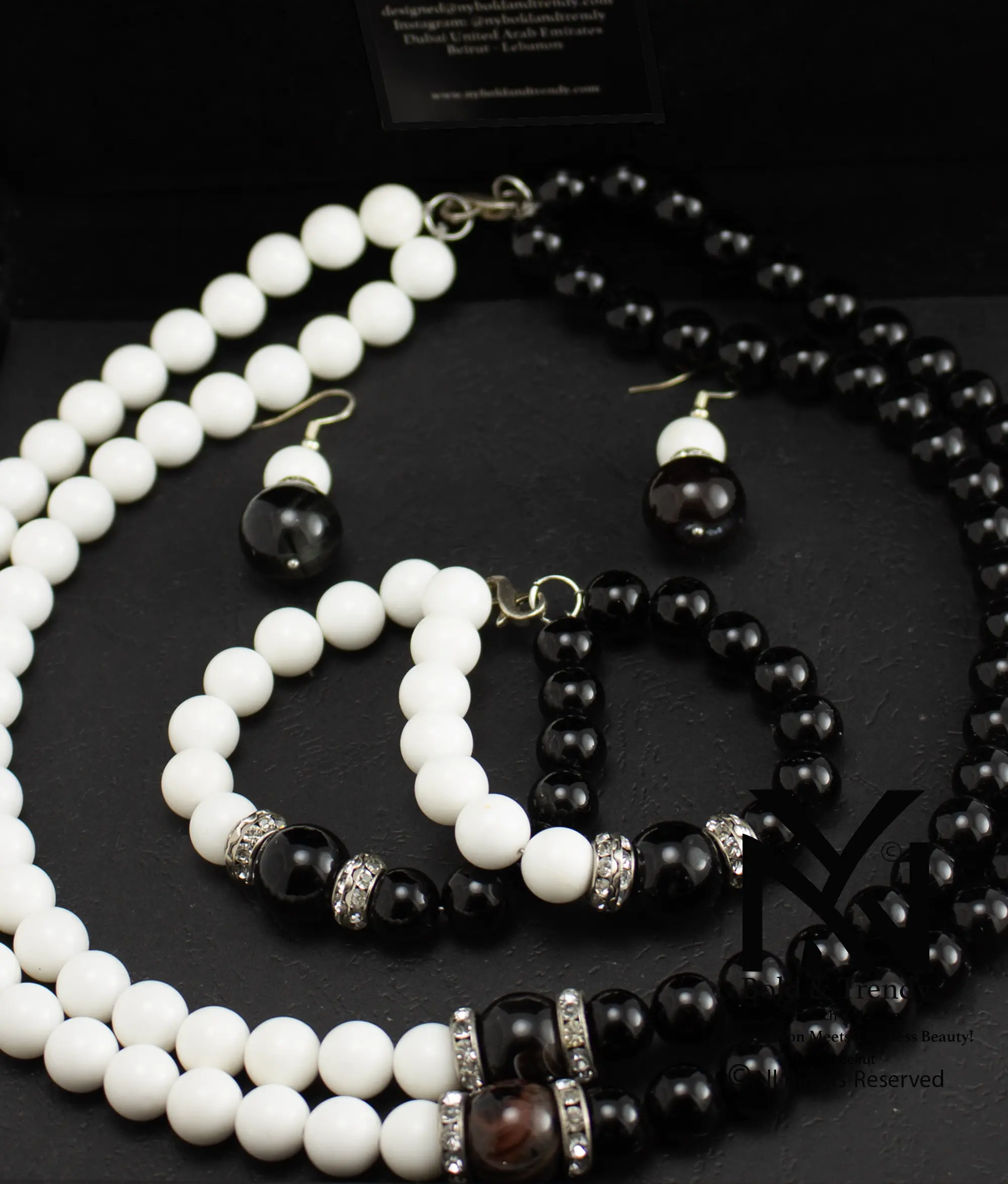  Complete Set Natural Pure White Jade And Brazilian Black Agate 1